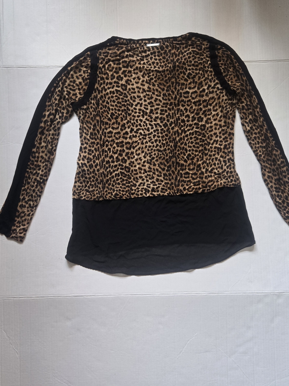 Michael KORS Leopard Print Long Sleeve Layered Hem Top - Black/Tan